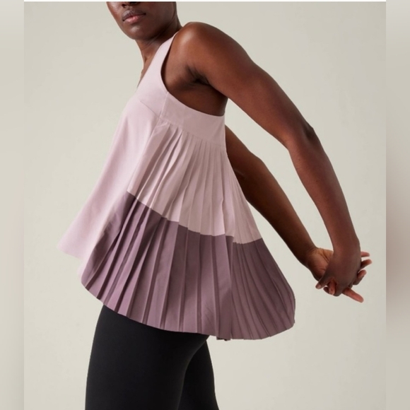 Athleta Tops - Athleta Swing Forward Pleated Tank In Smoked Mauve Size S